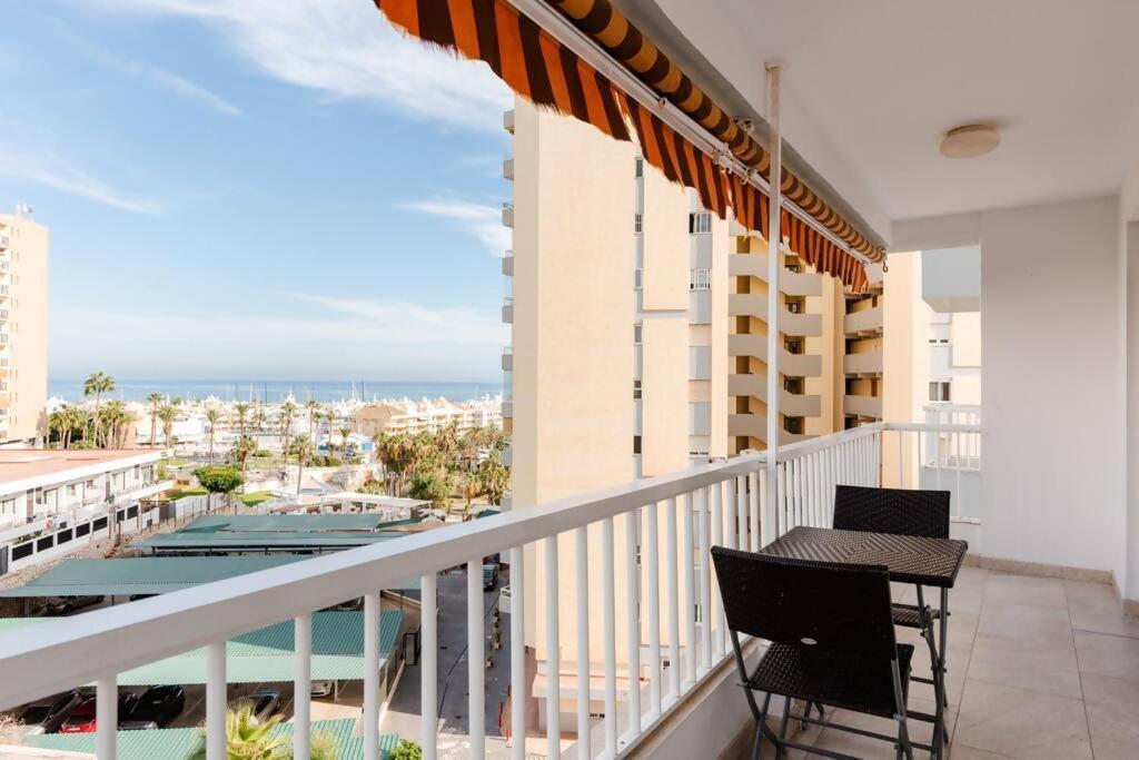 Amplio Con Vistas Al Mar Y Piscina En Benalmadena Apartment Exterior foto