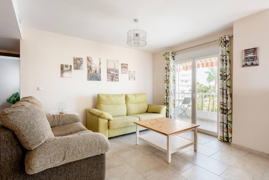 Amplio Con Vistas Al Mar Y Piscina En Benalmadena Apartment Exterior foto