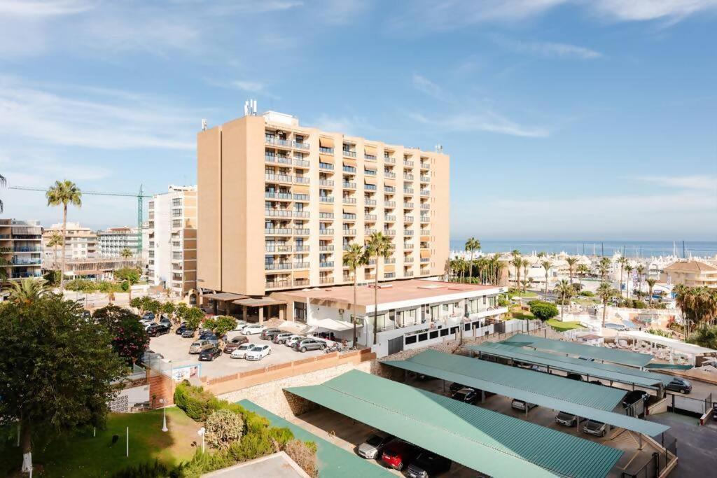 Amplio Con Vistas Al Mar Y Piscina En Benalmadena Apartment Exterior foto